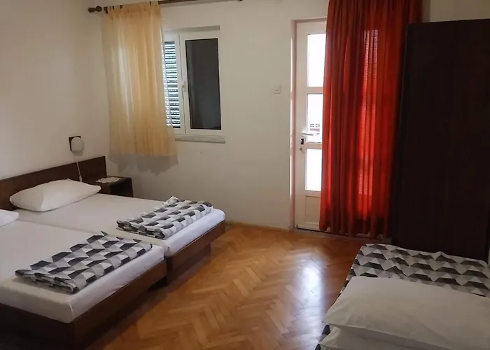 דירה Katarina Mit Garten Und Grill By Interhome נובי ווינודולסקי